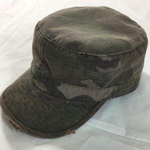 Aeropostale men’s limited vintage camo cap S/M